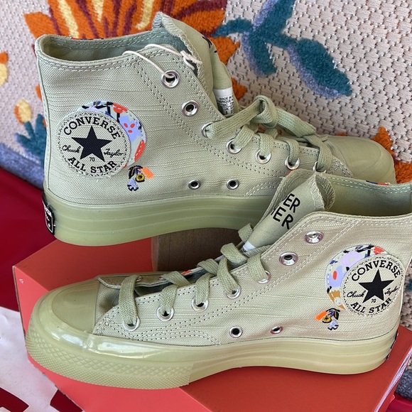 Converse A01730C
CHUCK 70 HI
OLIVE AURA/ BLACK
WMNS sneakers - Picture 11 of 16
